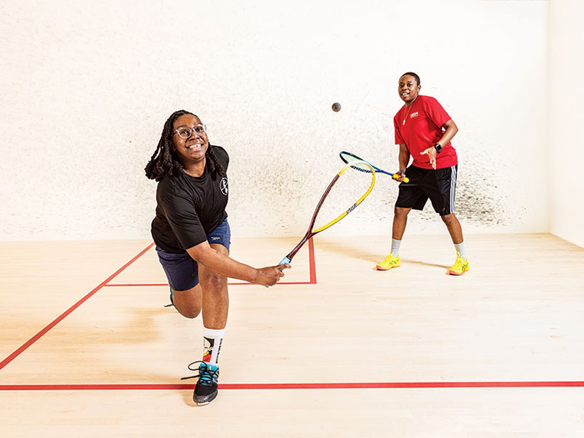 04b squash court